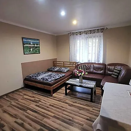 Alojamento de Acomodação e Pequeno-almoço Klekusiowo 3*