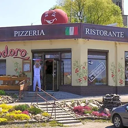Klekusiowo Alojamento de Acomodação e Pequeno-almoço Boleslawiec (Lower Silesia)