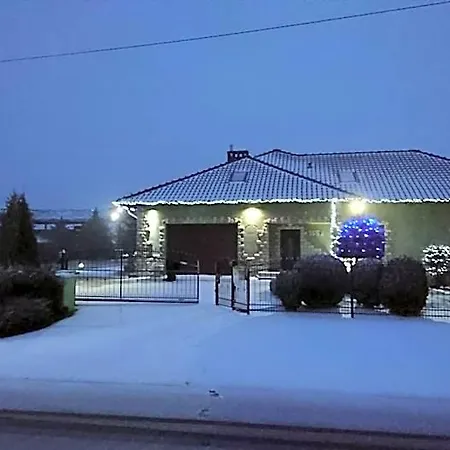 Klekusiowo Alojamento de Acomodação e Pequeno-almoço Boleslawiec (Lower Silesia)